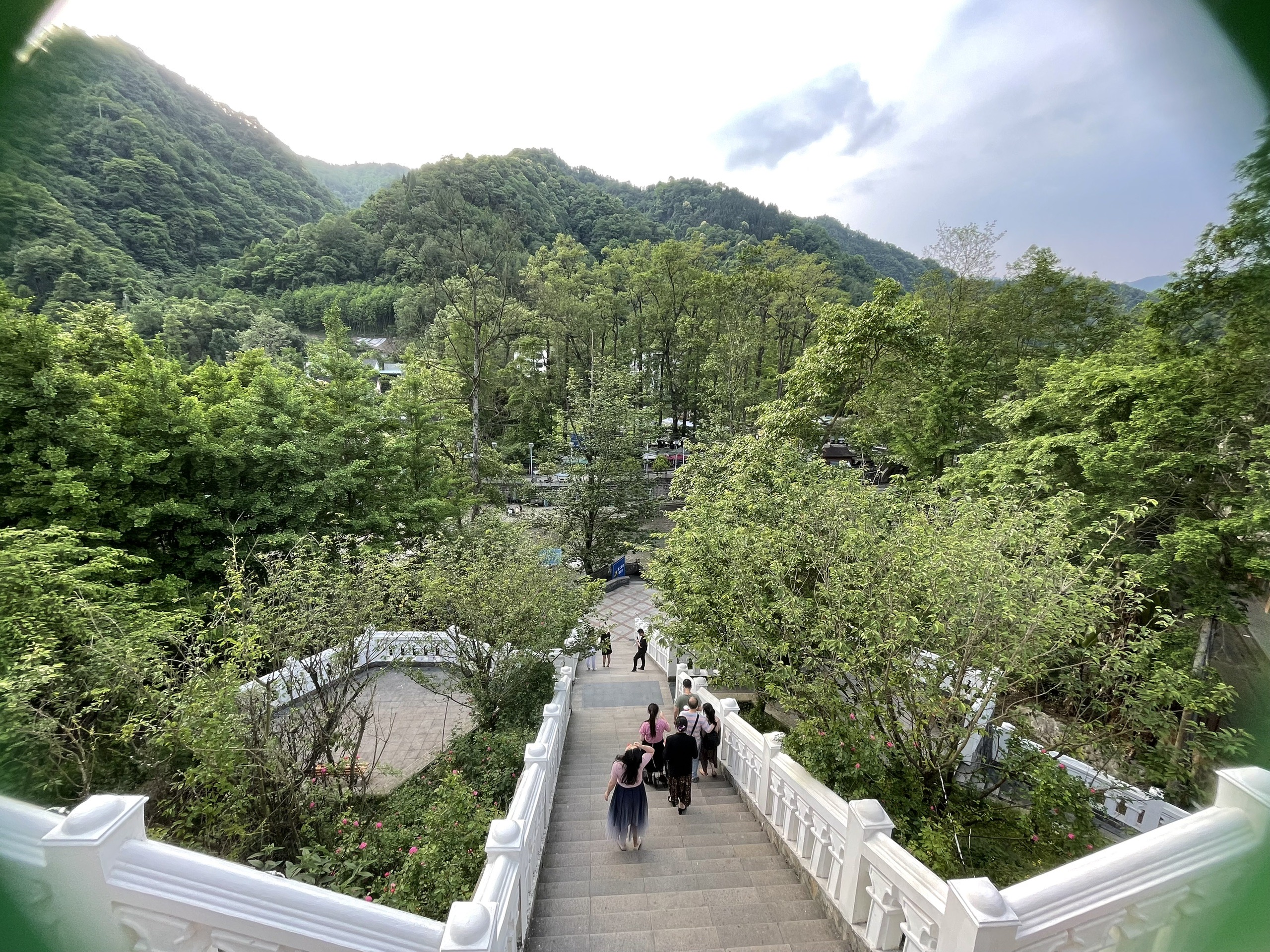 白鹿中学遗址