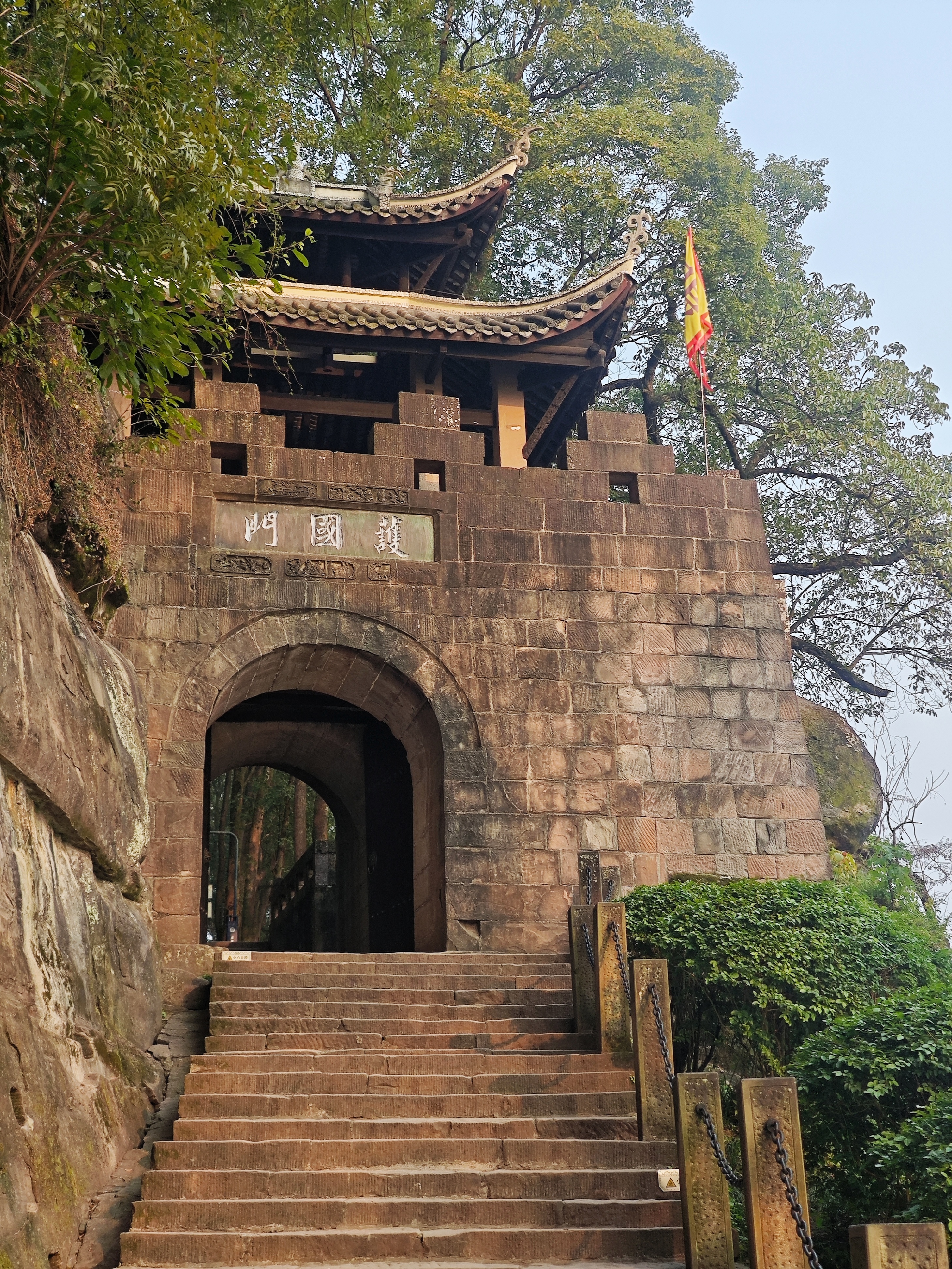 99%得重庆人不知道的小众景区!合川钓鱼城!