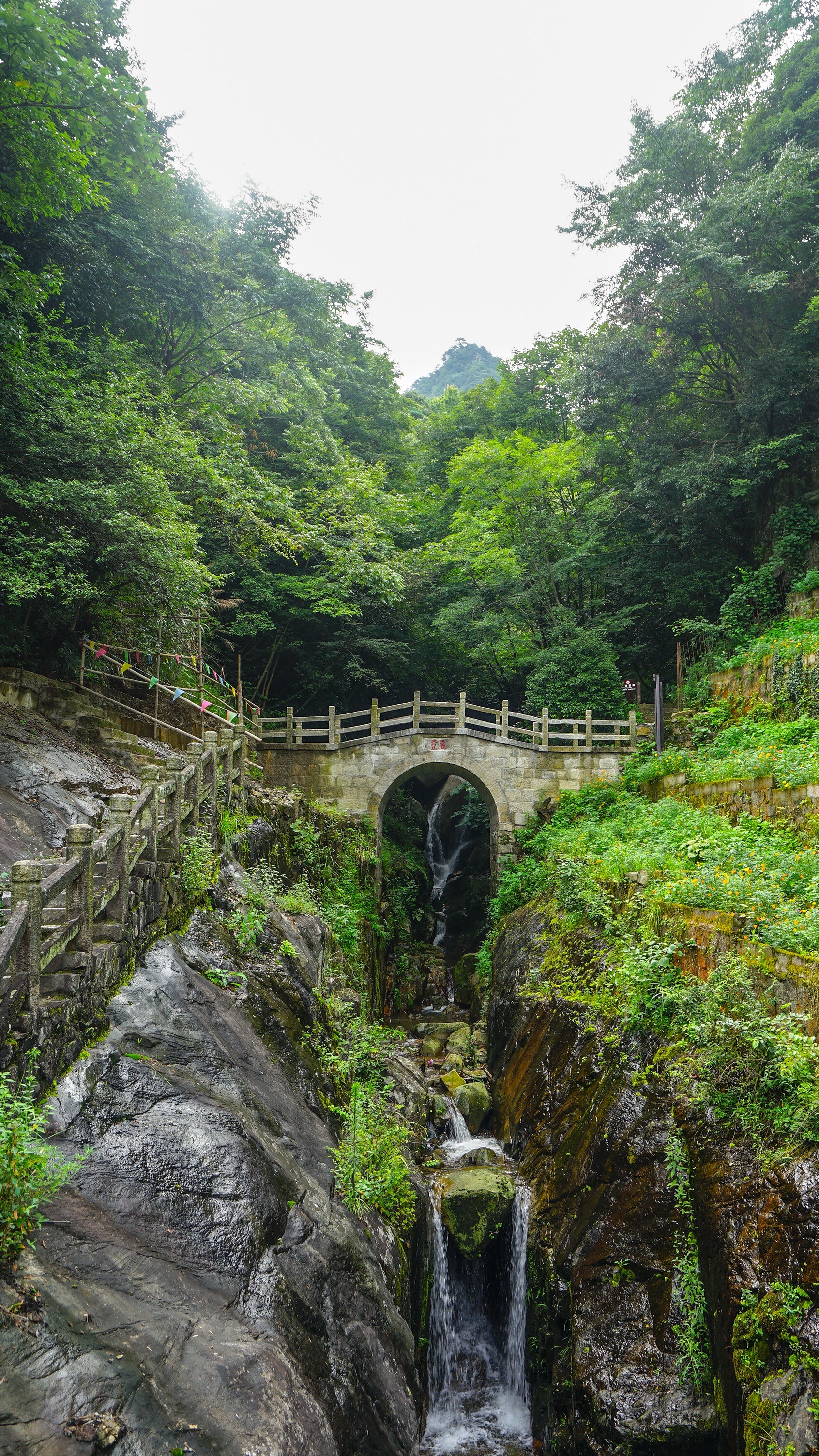 霍山铜锣寨风景区图片