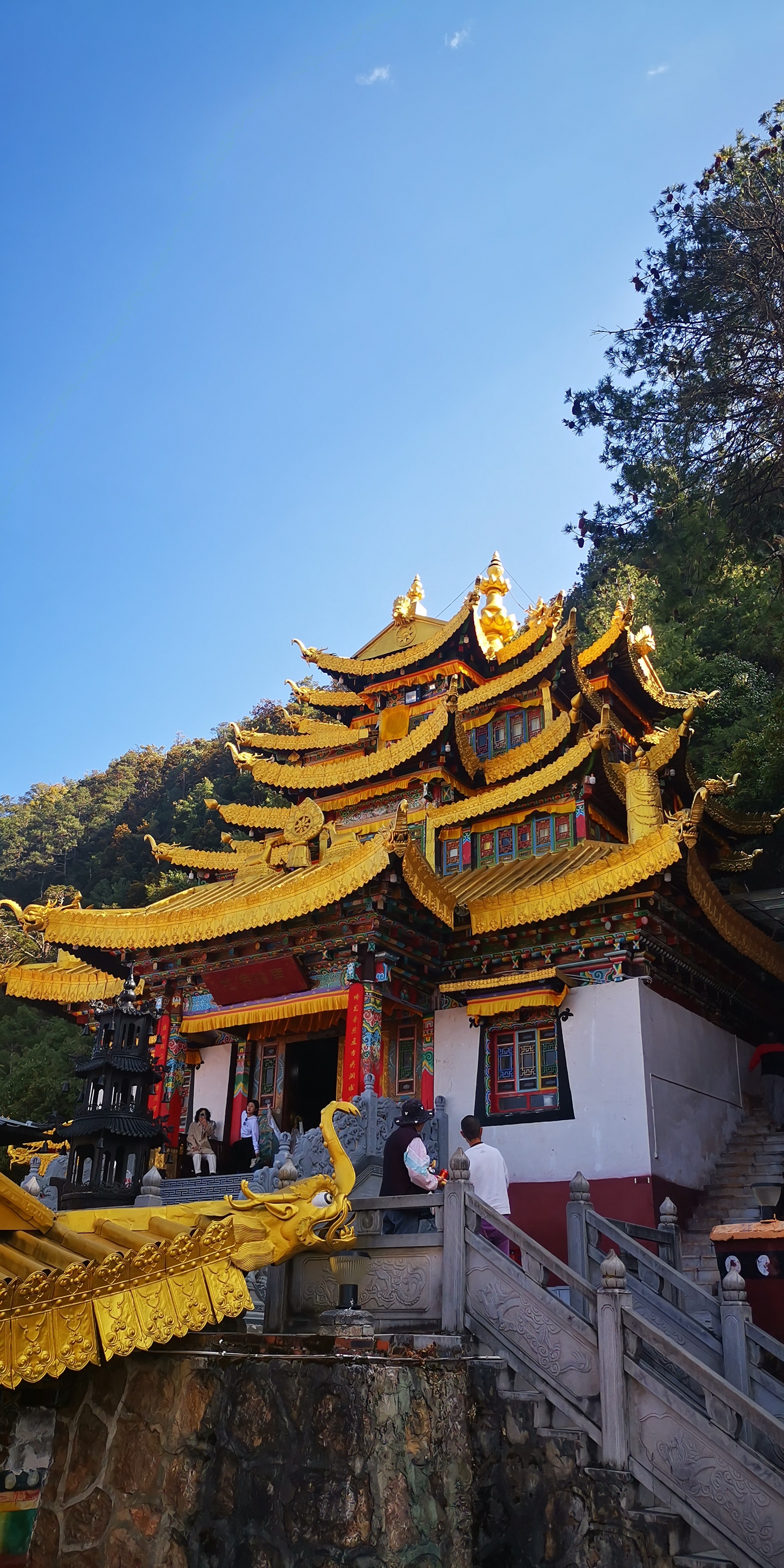 丽江古城普贤寺-文峰寺取钥匙&金刚亥母灵洞-道友的束河民宿