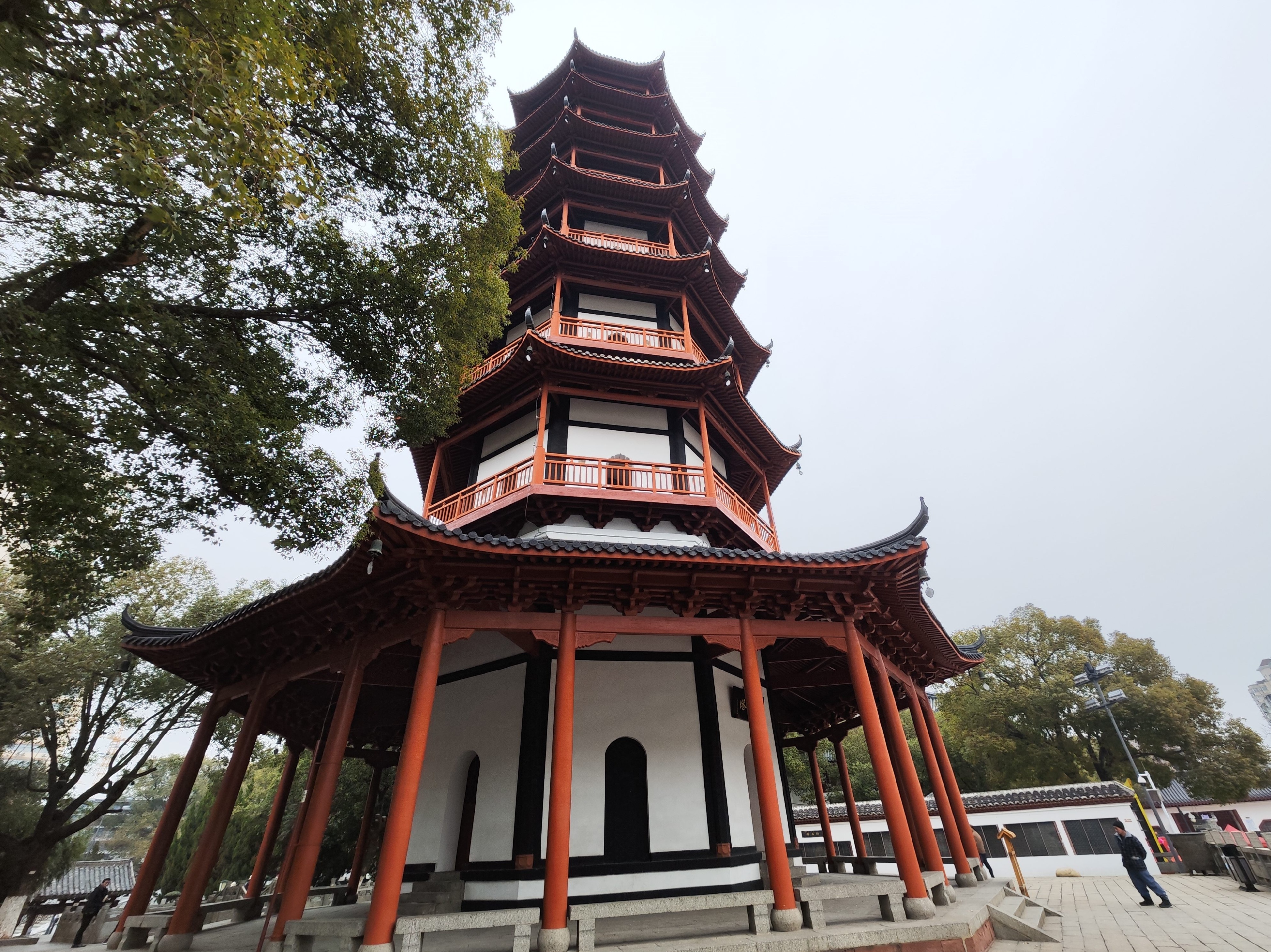 绳金塔·护佑南昌的风水塔