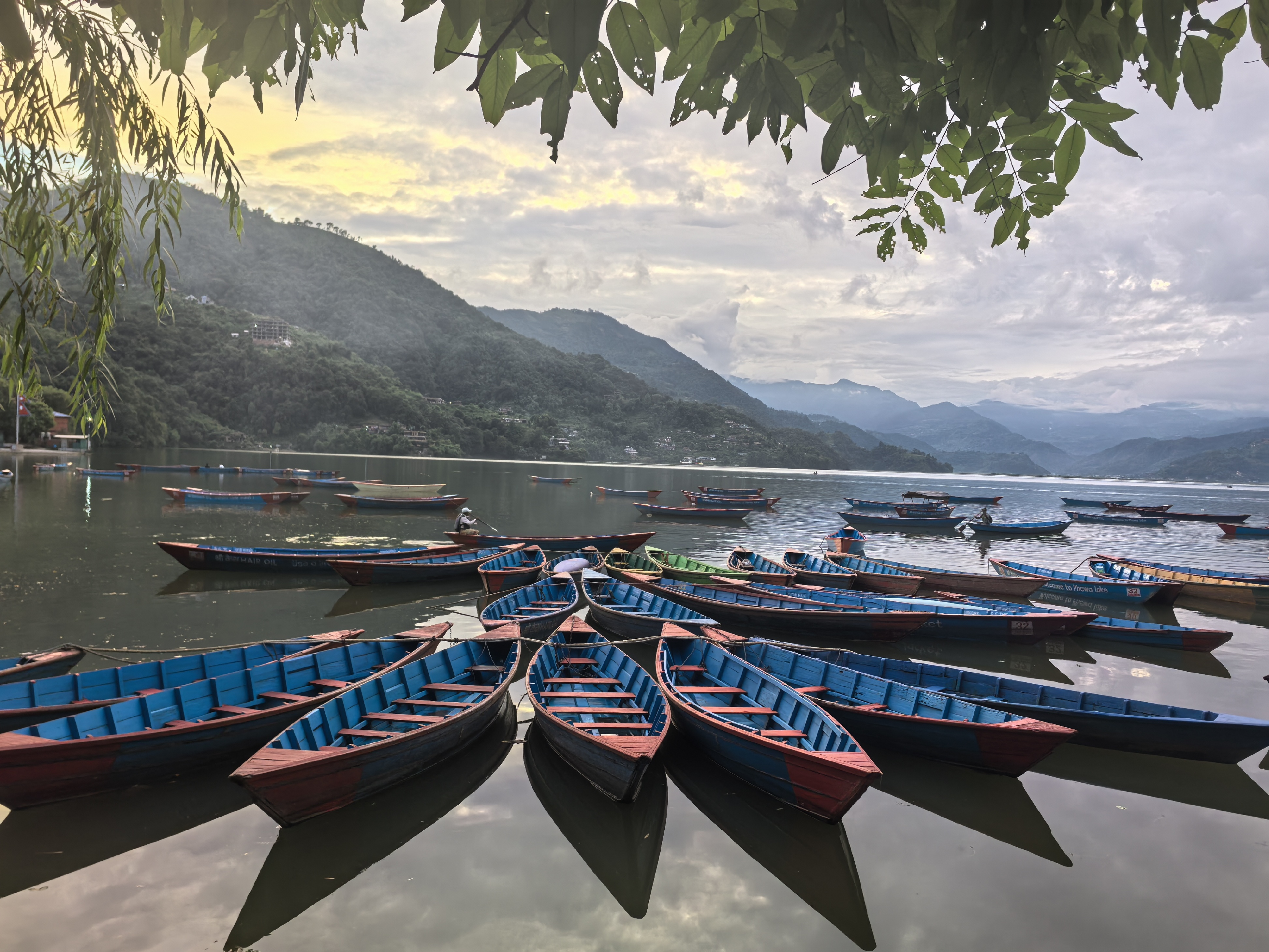 尼泊尔博卡拉费瓦湖