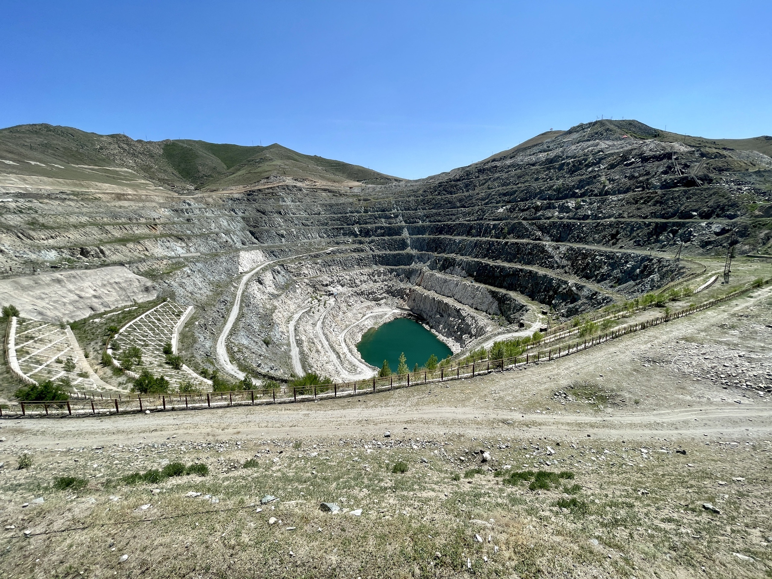 可可托海三号矿坑