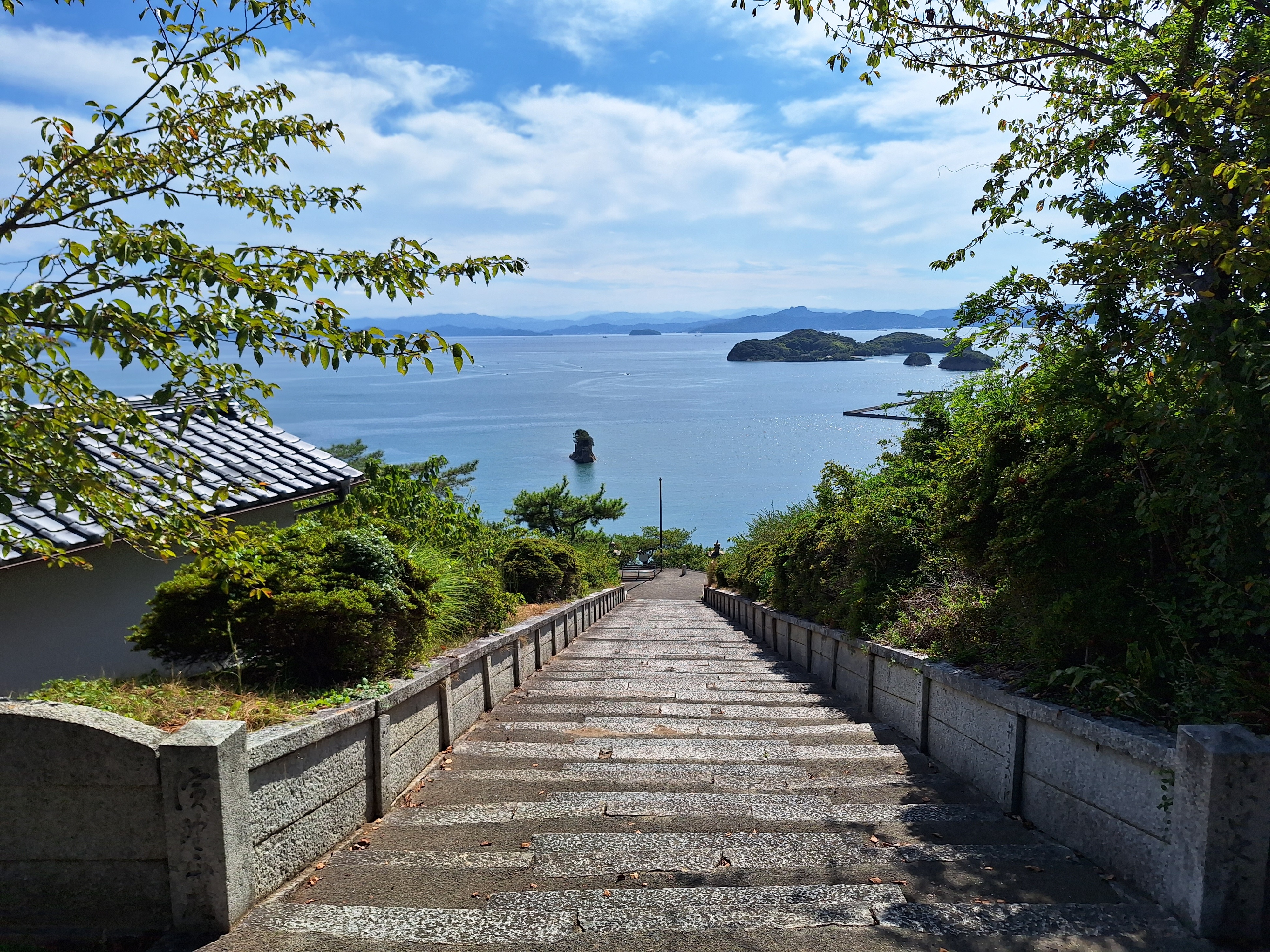 木同学》而变成了动漫迷们的巡礼地,对于动漫迷来说,西光寺,土渊海峡