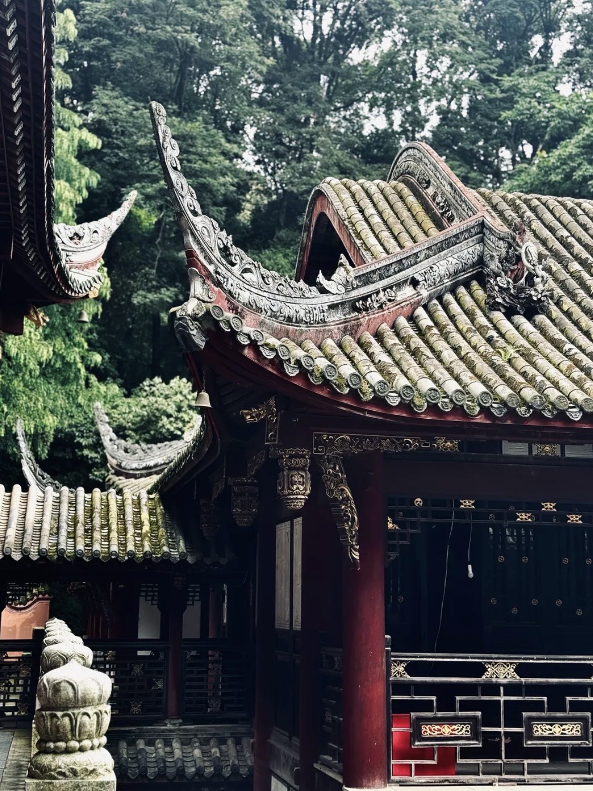 崇州凤栖山位于街子古镇古寺村