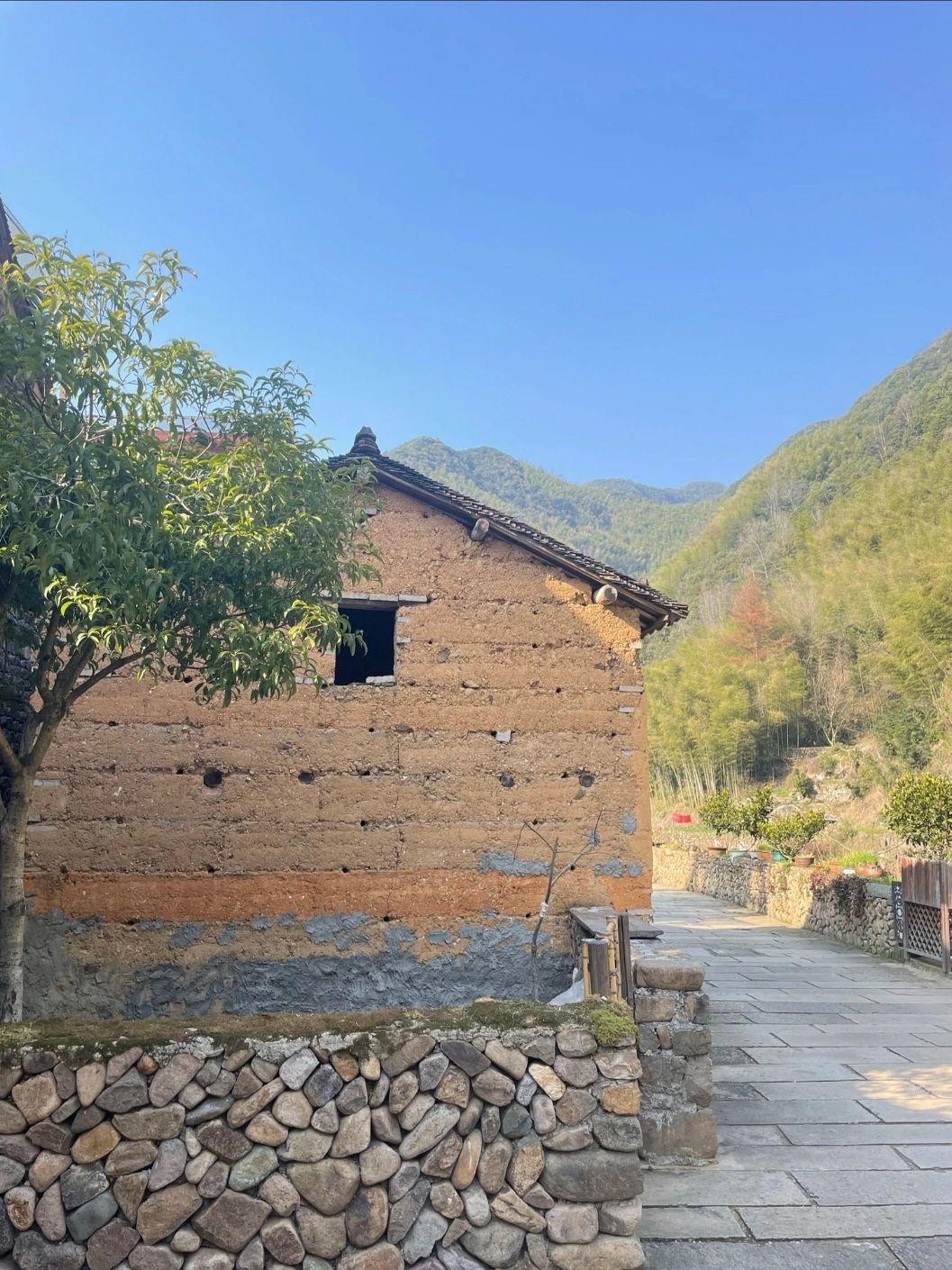 周末也可以去的景点  富春江98芦茨村6015