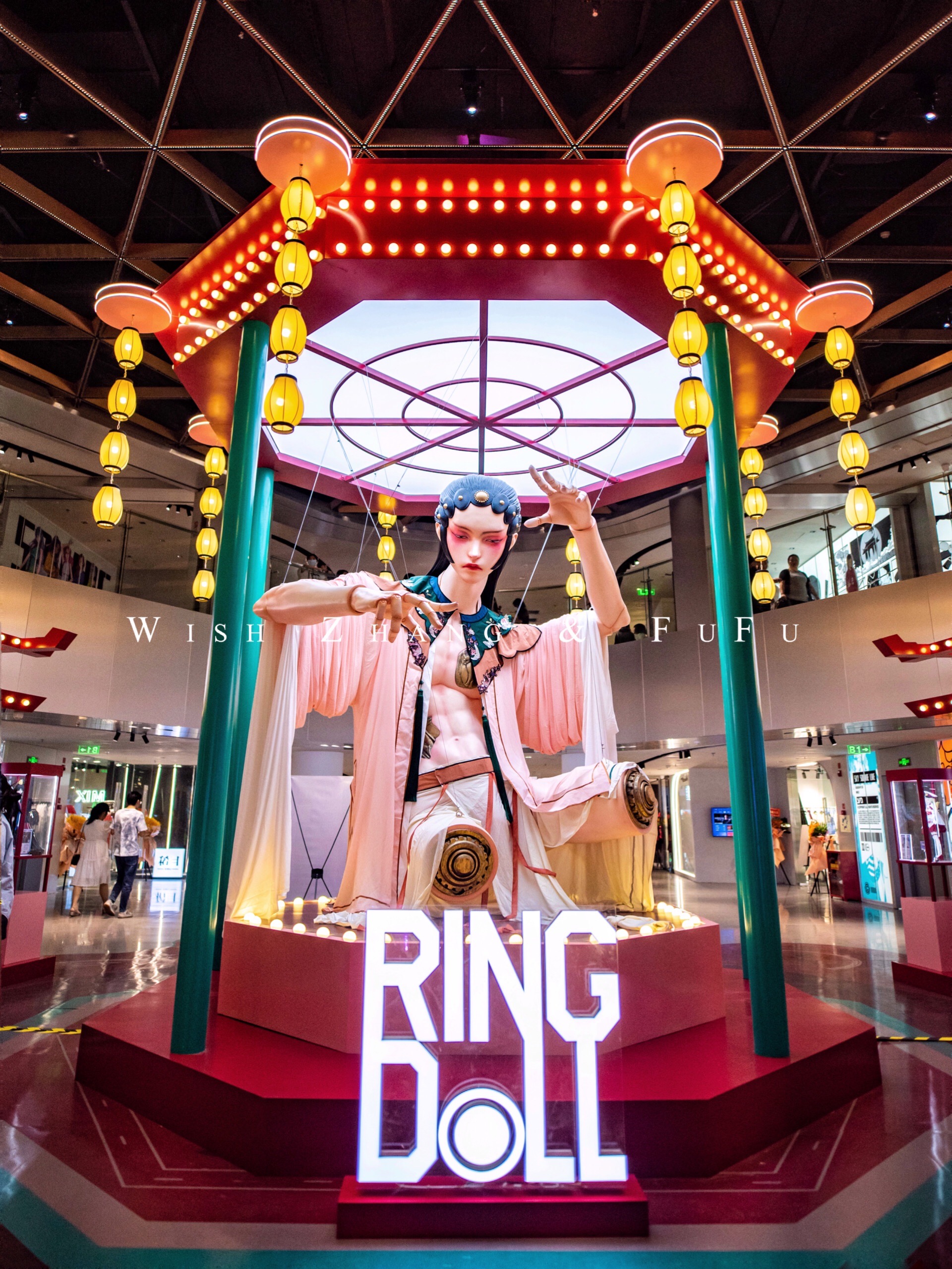 观音桥赛博朋克地下城!二次元的天堂96