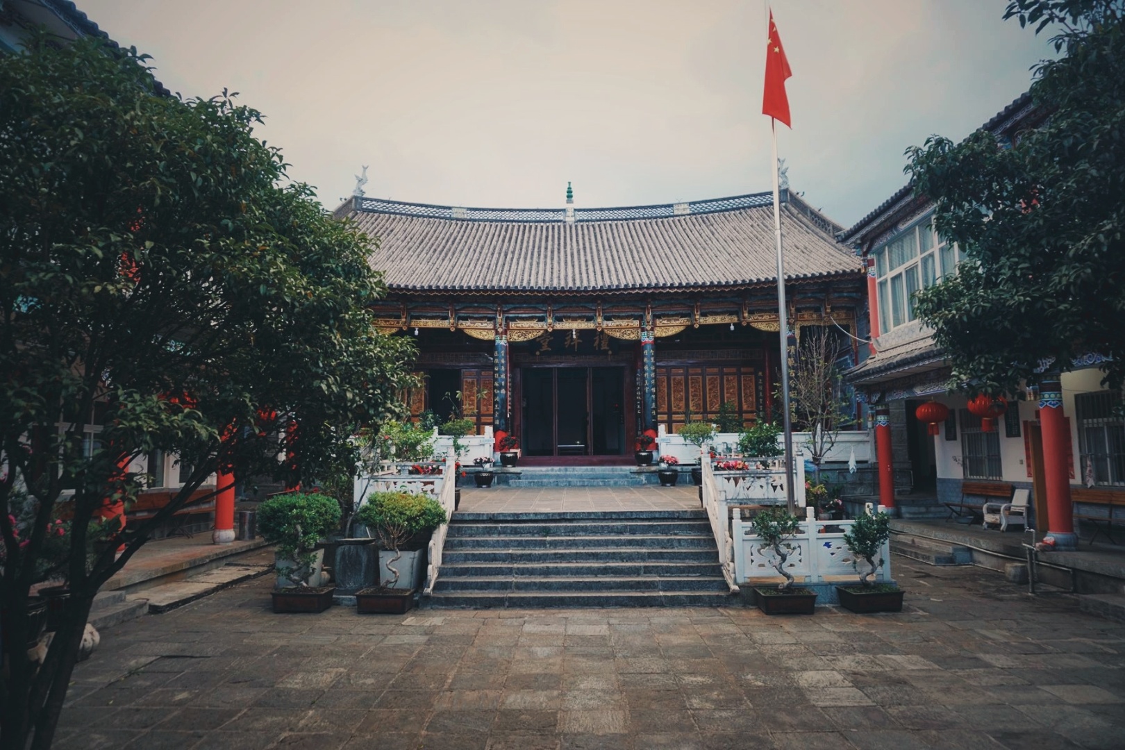 大理南门清真寺是全国一百所清真古寺之一